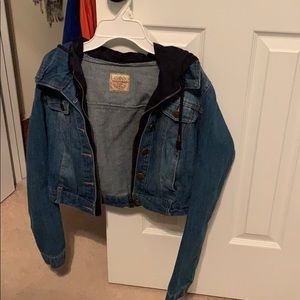 Cropped jean jacket with hood
